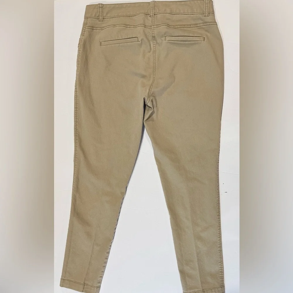 Van Heusen Khaki Pants Women Size 8 Slim Tapered Stretch Work Casual Beige - Picture 2 of 7
